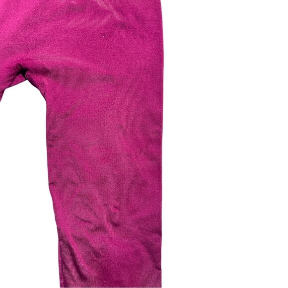 Gymshark Fitness Leggings Maroon Womens Small (Fits like Medium/Large) - Picture 4 of 6